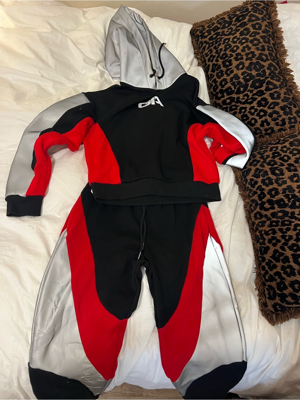 I. Am. Gia. Holographic, red and black tracksuit. - Picture 4 of 10